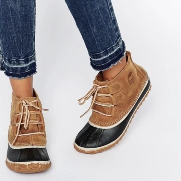 Sorel Out N About Waterproof Duck Boots - Picture 3 of 11